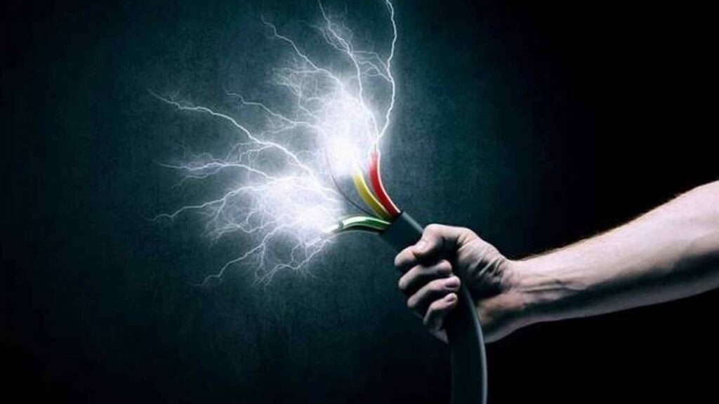В чому небезпека електрики
