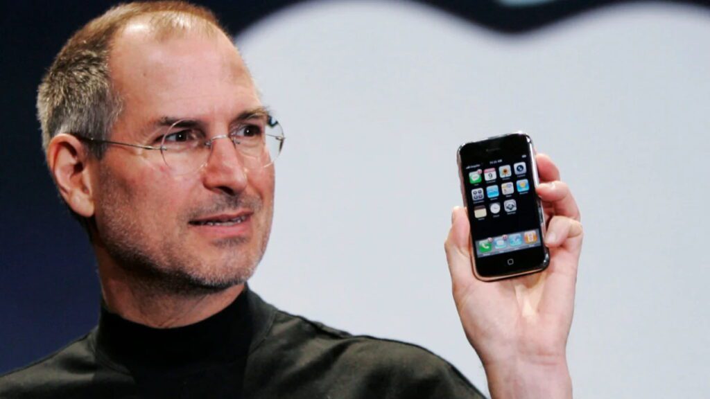 Стів Джобс презентує iPhone 3GS