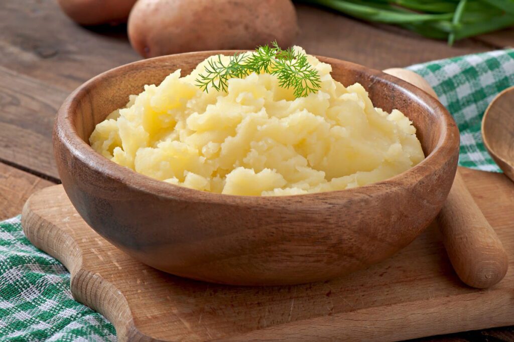 Скільки часу варити картоплю для різних страв