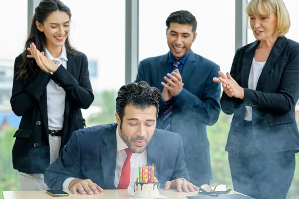 Підлеглі вітають свого керівника з днем народження