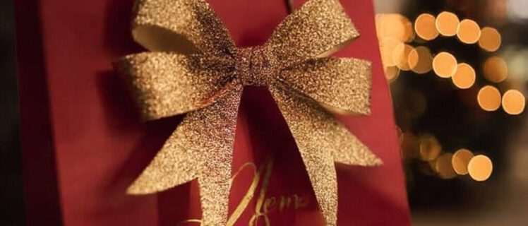 Святковий новорічний пакет для подарунку